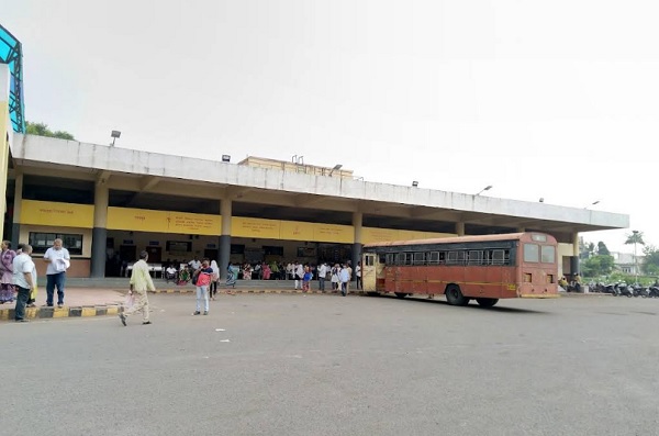 rajapeth bus stand area